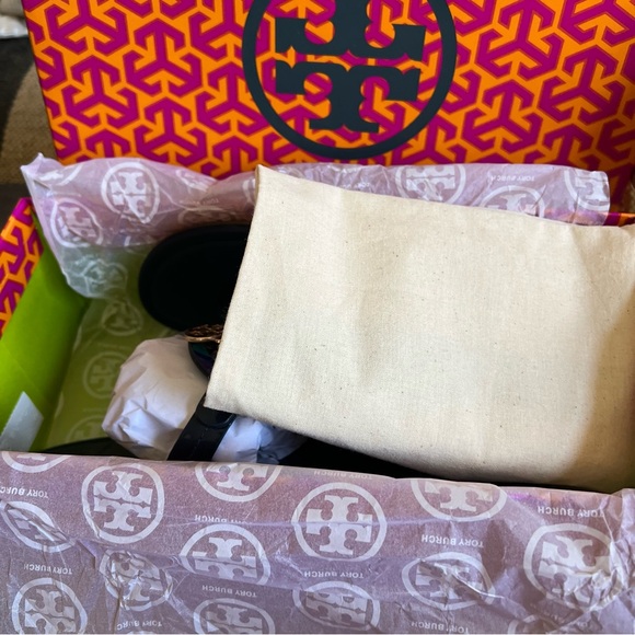 Tory Burch Rainbow Miller In Navy Leather US7 $228 - Picture 13 of 13